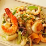 スペシャル野菜炒め(牛・シーフード入り・おろしポン酢)（鉄板焼 関西風お好み焼き 甚六）
