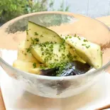 生の水茄子を塩とオリーブオイルで※ランチ限定（日本橋箱崎町ビンチェ）