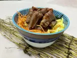 やわらかローストビーフ丼（グランウエルネス中島公園）