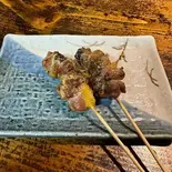 純鶏2本(ひね鶏)（焼鳥・おでん KUSIO 寺田町店）