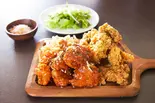 ハーフ&ハーフチキン(韓国農林水産大臣賞受賞カジュアル韓国料理アス下北沢)