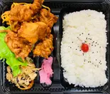 唐揚げ弁当(醤油味)（まんぷく弁当 manpukubentou）