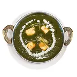 ほうれん草パニール(Sag Paneer)（インドレストラン＆バー ディヤ）