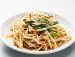 台湾ラーメンの具（世界の山ちゃん 河原町店）