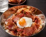 豚バラ韓国焼肉丼（韓国食堂 栄店）