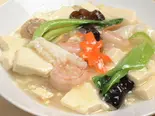 海鮮豆腐〜海鮮たっぷり！ヘルシー豆腐煮込み〜（西安刀削麺酒楼 本郷店）