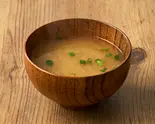 お味噌汁 Miso Soup(東京スパイス飯 チキンオーバーライス WHITE YELLOW 糀谷)