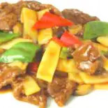 牛肉オイスターソース炒め(けいぐん飯店)