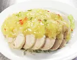 蒸し鶏のネギソース和え Steamed Chicken in Green Onion Oil Sauce（台湾菜館 弘城）