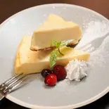 自家製チーズケーキ（博多焼き鳥と九州料理 絆串 鶴舞店）