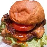 もも肉ジャークチキンバーガー(Jah Jah Chicken Shokudo)