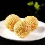 ゴマ団子(3個)（中華食府金悦）