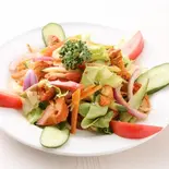 チキンサラダ Chicken Salad（インディアンレストランアンドバー ネパリ）