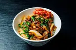 【1番人気】ニンニクスタ丼（焼肉ウイロー）