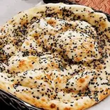 ごまナン Goma naan（アジアン料理 CARDAMOM 本店）