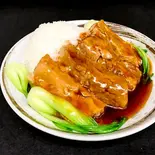 豚なんこつ煮込み丼（上海亭 梅島店）