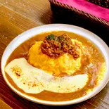 旨辛オムライス(カレー)(オムライス専門店リトルヤミー)