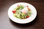 シーザーサラダ(温玉別添え)(Tree Osteria)