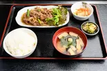 焼肉定食（お腹すいちゃっ亭）