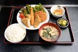 ミックス定食（お腹すいちゃっ亭）