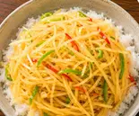 ジャガイモ丼（135酒場）