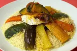 チキンのクスクス Chicken couscous（ライアンレストラン）