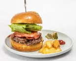 リッチベーコンバーガー（HAMBURGER SHOP プラージュ）