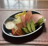 ハムサラダ（レストラン プルニュエ）