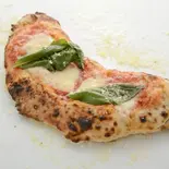 カルツォーネ Calzone（Pizzeria Regista）