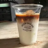 アイスロイヤルミルクティー（ショートケーキ専門店ゴールデンチャイルドカフェ）