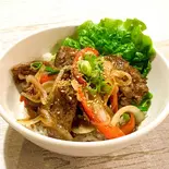 プルコギ丼（ハラペコ食堂 GEMSなんば店）