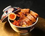【当店人気No1】とろける角煮丼 [Top Seller] Tender Braised Pork Belly Rice Bowl（【とろける角煮】東京角煮総本店 神宮前3丁目店）