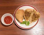 Non-Veg Samosa 2 pc   ノンベジサモサ(2ピース)（アダルサ 新丸子店）