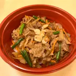 鉄板丼屋ドンテツの鉄板のスタミナ和牛丼(鉄板で作る丼屋 ドンテツ!)