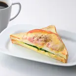 A-SET:とろけるチーズのハム＆たまごサンド（カフェ・ド・クリエ 博多大博通店）