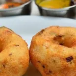 パリプ ワダ(4個)/Paripu Vada（南インドエスニックレストランエローラパレス洗足池）