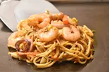 海鮮カレー焼きそば（自家製出汁 焼きそば・お好み焼き だしや 那覇国際通り店）