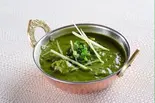 ほうれん草チキンカレー Sag Chicken Curry(アジアンダイニング居酒屋エリアンナ)