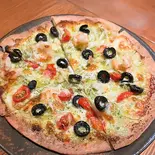 ZULAオリジナル ジェノベーゼクリスピーPIZZA（シーシャビストロZULA）