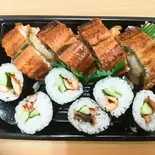 鰻づくし（丸徳寿司 桃谷店）