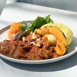 米粉のカレープレート Curry made with flour plate（bego オープンサンド＆カフェ ヴィーガン対応）