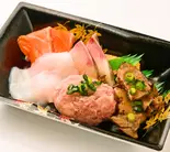 刺身盛り 雪-ゆき-（魚丼 北千住本店）