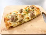 自家製サルシッチャとポテトのピッツァ（Pizza ar Taio 福岡天神ワンビル店）