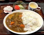 ギャルんちのカレー（山奥）