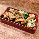 サムギョプサルのり弁(ナムル、キムチ添え)（KOREAN KITCEN 韓風房）