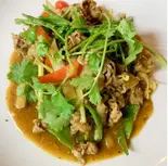 牛肉レモングラス炒め（フォーベト）