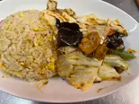 ホイコーローチャーハン丼（康楽）