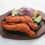 タンドールチキン2P Tandoori Chicken 2P（インド・ネパール料理 アグニ）