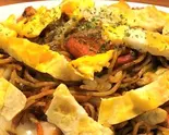 ミックスチョウメン (ネパール風焼きそば)Mixed Chow Mein（HIMALAYA）