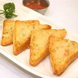 えびトースト  4p Shrimp toast（亜細亜食堂ミルチ 生田店）